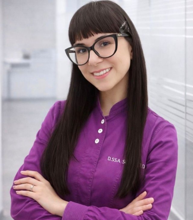 Igienista Dottoressa Alessia Esposito presso Studio Odontoiatrico Semeraro Anna Isabella